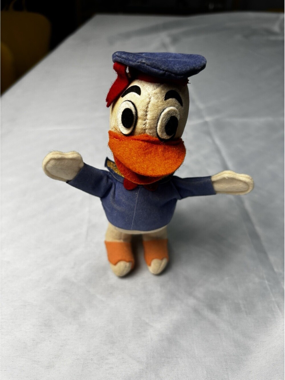 Vintage Gund Donald Duck Plush Toy 7 Inch Disney Collectible